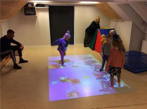 Active floor i motorikrummet