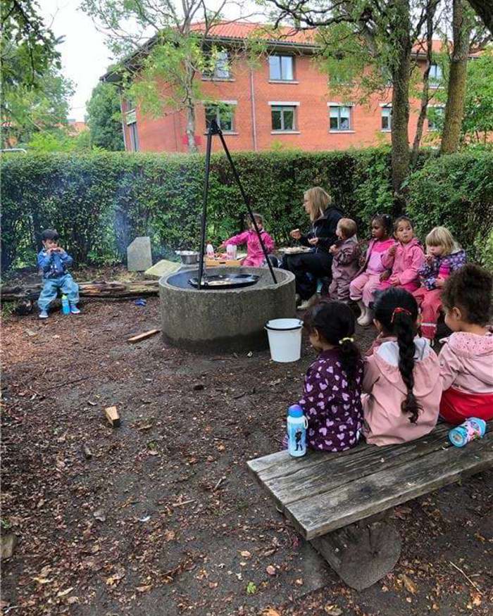 bålmad i fællesskab